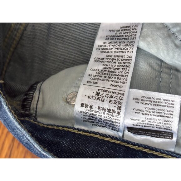 Levi's Women's Straight Leg Jeans - Dark Blue - Picture 6 of 9